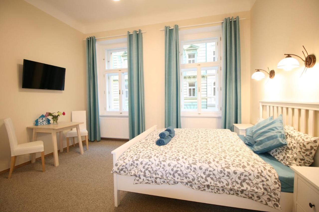 Finnem Tyrsova Apartament Praga