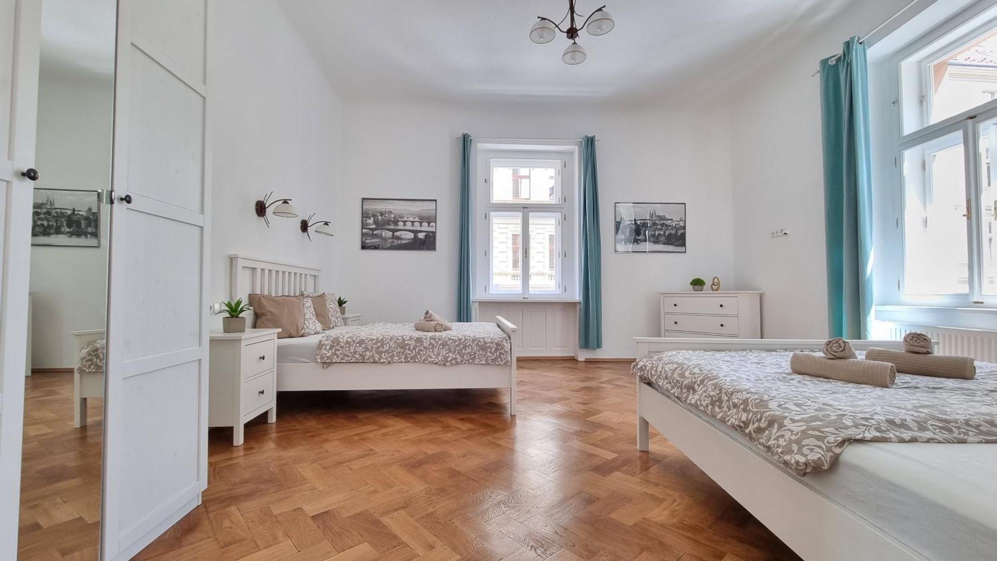 Finnem Tyrsova Apartament *